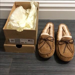 Ugg moccasin shoes